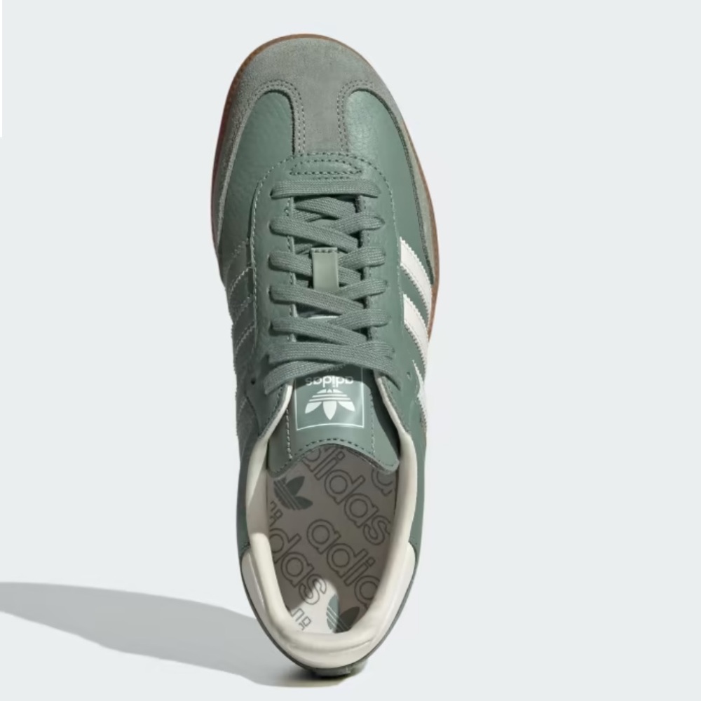 Adidas samba. Size 5.5 US. New in box